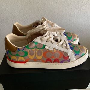 coach pride shoe